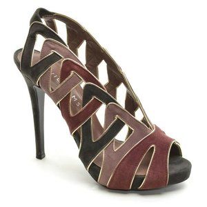 H | Williams Caged Key Hole Strappy Pumps 40 New